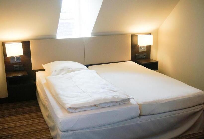 Номер Комфорт Индивидуальный, Tenbrock   Restaurant 1905