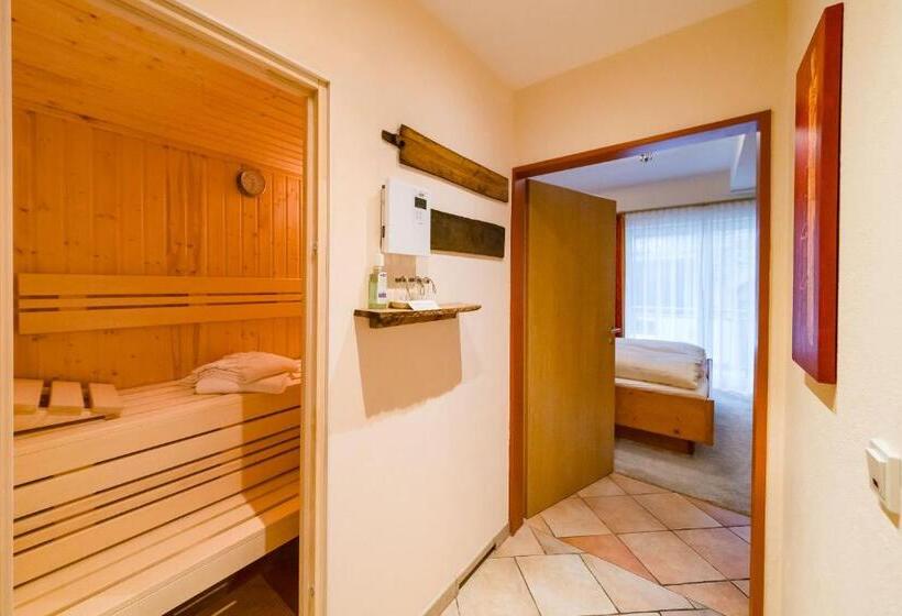 Люкс, Zeltingerhof  Gasthaus Des Rieslings