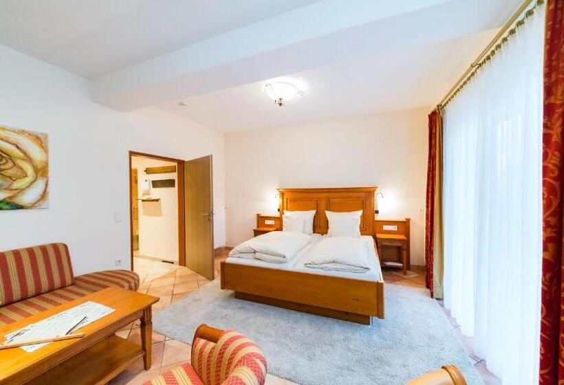 Люкс, Zeltingerhof  Gasthaus Des Rieslings