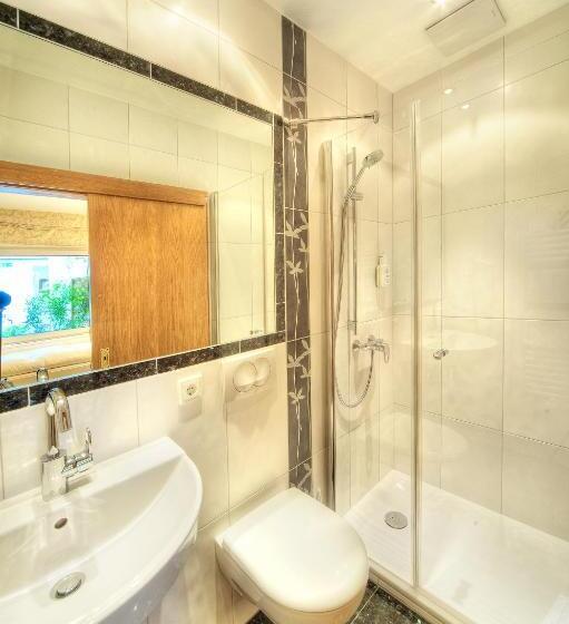 Номер Стандарт Индивидуальный, Zeltingerhof  Gasthaus Des Rieslings