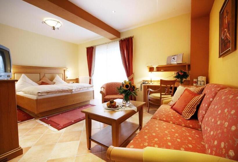 Номер Deluxe, Zeltingerhof  Gasthaus Des Rieslings