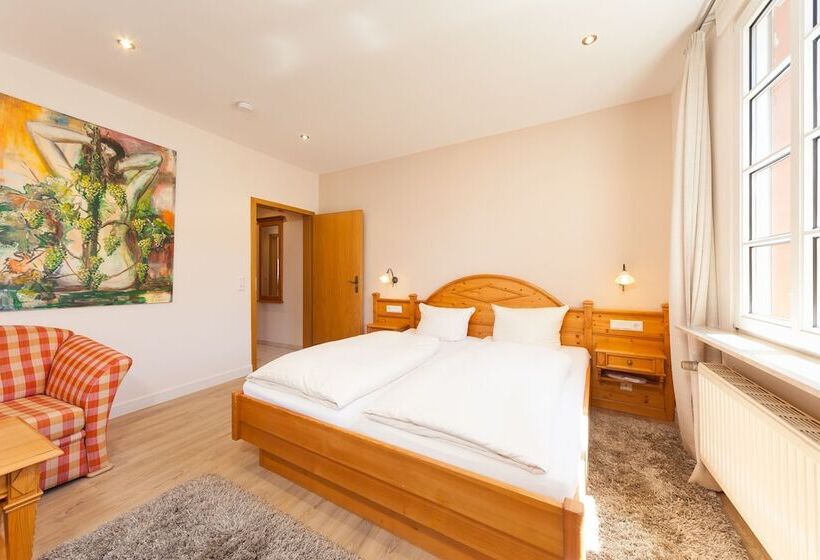 Номер Deluxe, Zeltingerhof  Gasthaus Des Rieslings