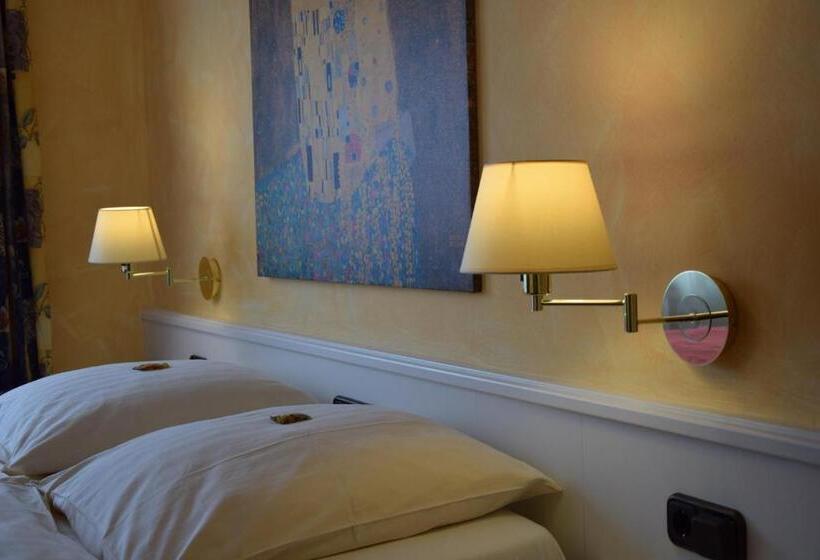 Номер Стандарт, Landhaus Knappmann