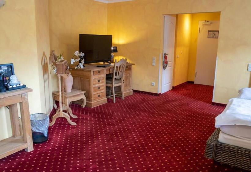 Люкс Повышенной Комфортности, Landhaus Knappmann