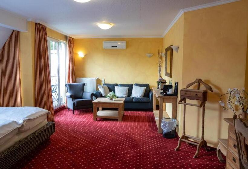 Люкс Повышенной Комфортности, Landhaus Knappmann