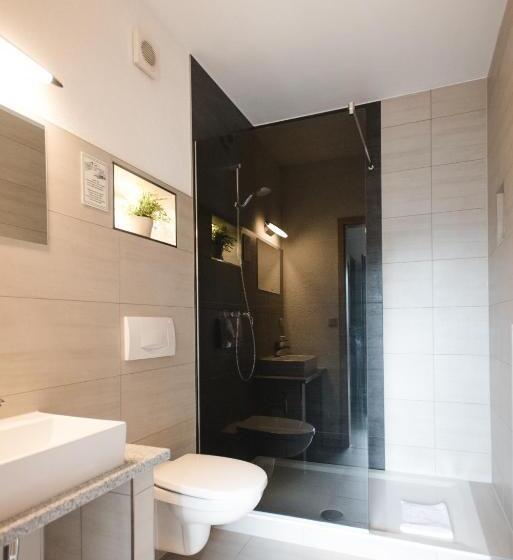 스탠다드 싱글 룸, Toschis Station Motel Wirtshaus An Der Autobahn Bowling