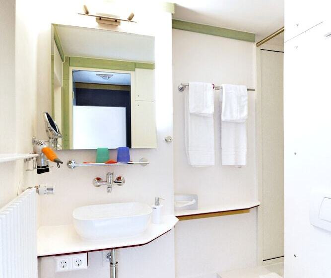 디럭스 4인 룸, Abalon Hotel Ideal