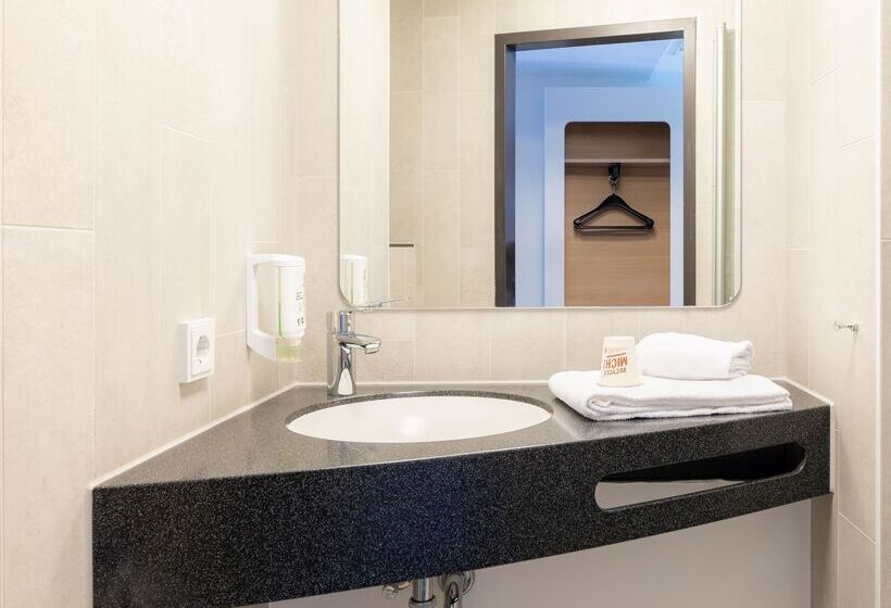 غرفة قياسية, B&b Hotel Stuttgart City