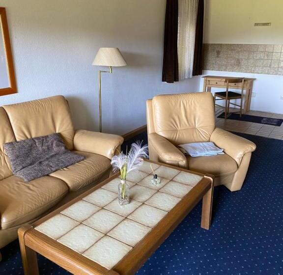 اتاق استاندارد با بالکن, Schwarzwaldblick