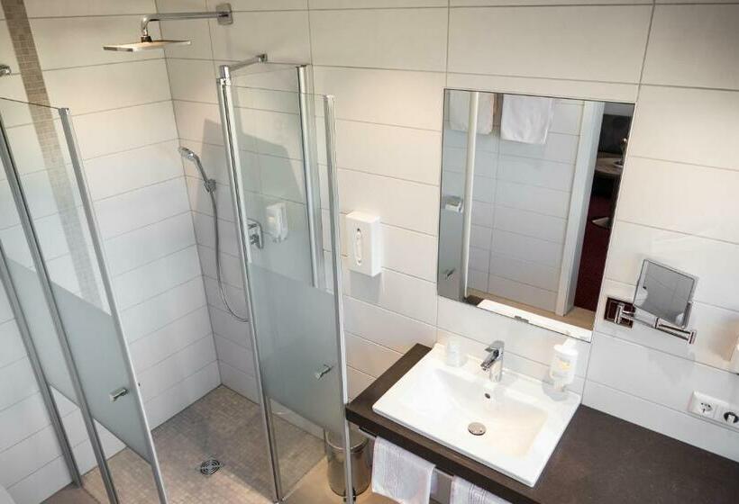 带阳台的豪华间, Höhenhotel & Restaurant Kalikutt