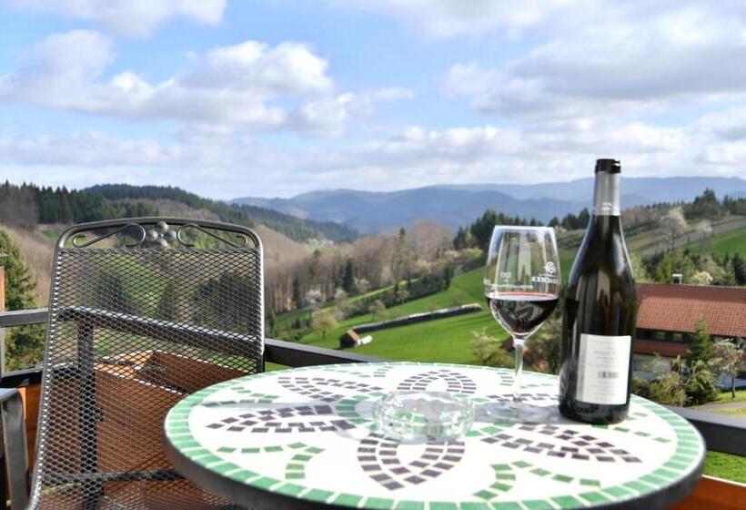 小型套房带阳台, Höhenhotel & Restaurant Kalikutt