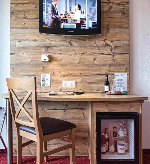 اتاق استاندارد با بالکن, Höhenhotel & Restaurant Kalikutt