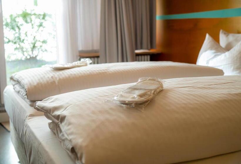 디럭스 트리플 룸, Abalon Hotel Ideal