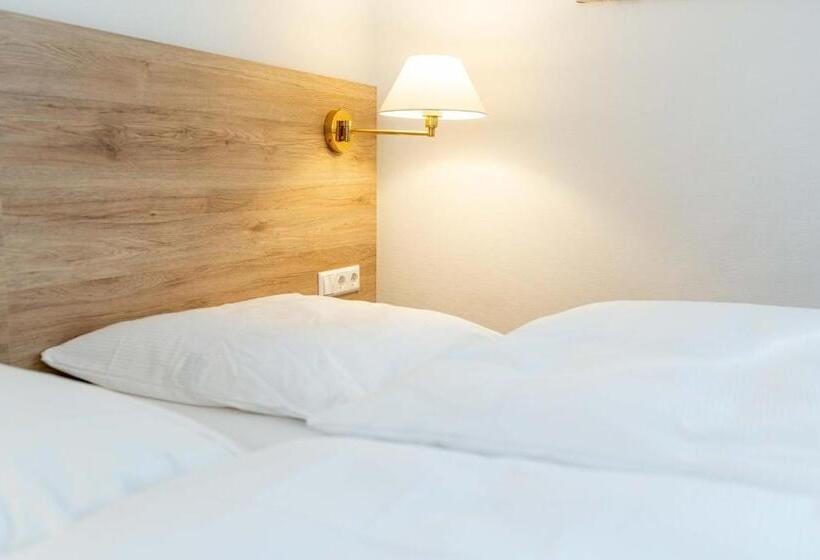 غرفة قياسية, Am Römerplatz