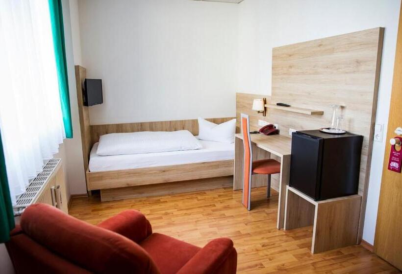 غرفة قياسية فردية, Am Römerplatz