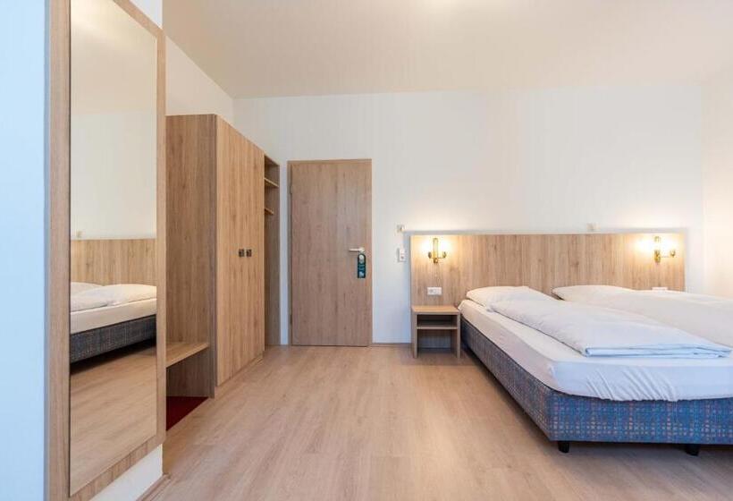 غرفة إقتصادية ثلاثية, Am Römerplatz