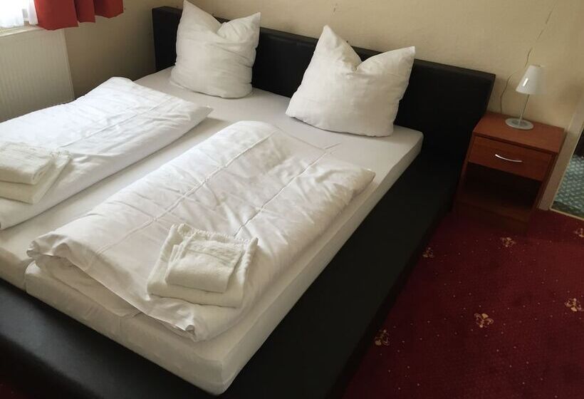 غرفة قياسية, Beim Heines