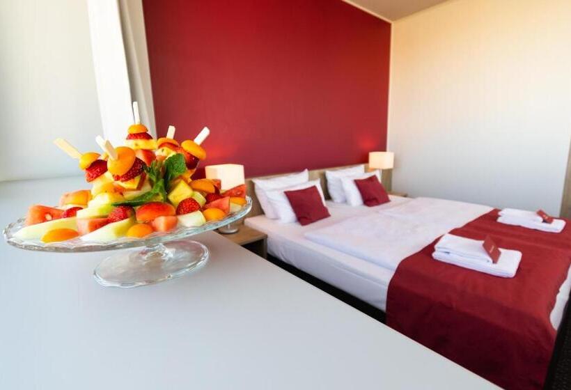 스탠다드 룸, Biendo