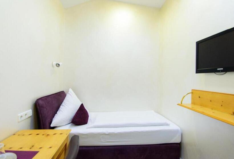 스탠다드 룸, Bohn