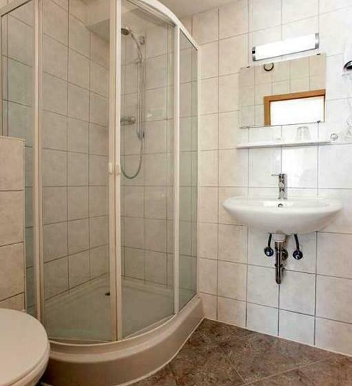 غرفة قياسية, Jasmin