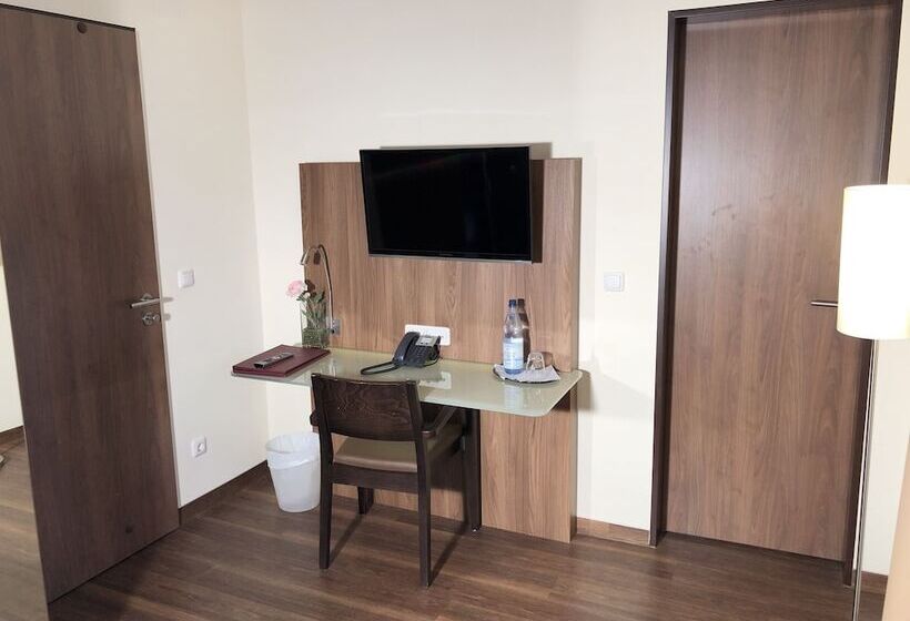 غرفة قياسية, Isenbutteler Hof