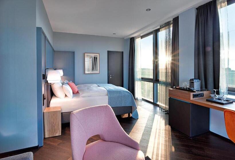스위트, Panoramahotel Waldenburg