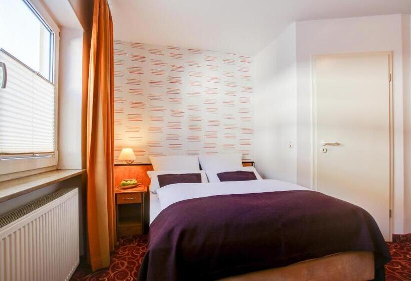 غرفة قياسية, Rhein Neckar