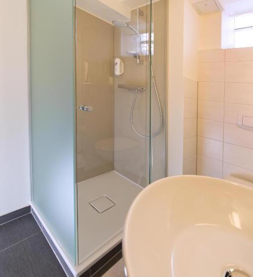 수피리어 룸, Scheffler Garni