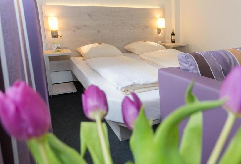 수피리어 룸, Scheffler Garni