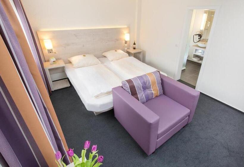 수피리어 룸, Scheffler Garni