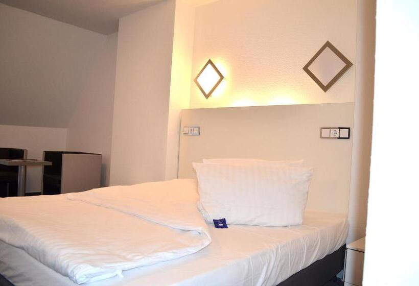 اتاق استاندارد, Weber Hotel Mannheim