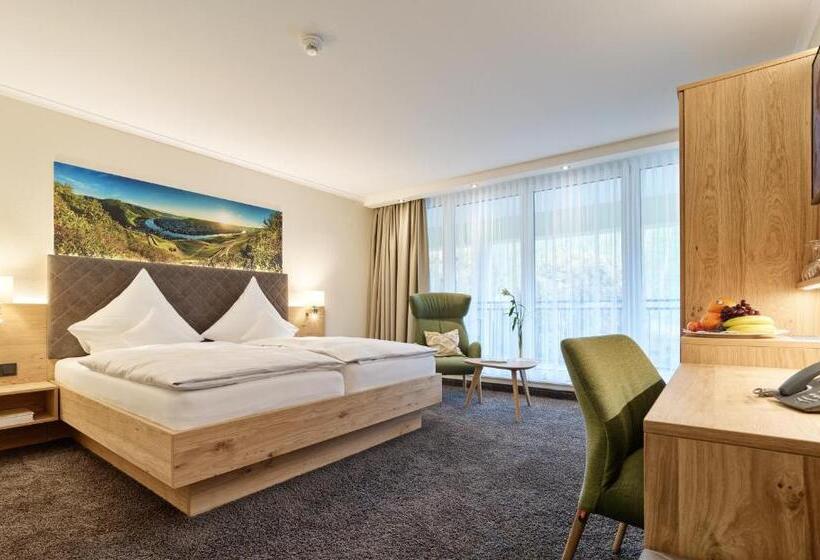 Номер Стандарт, Weis