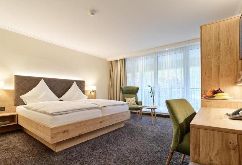 Номер Стандарт, Weis