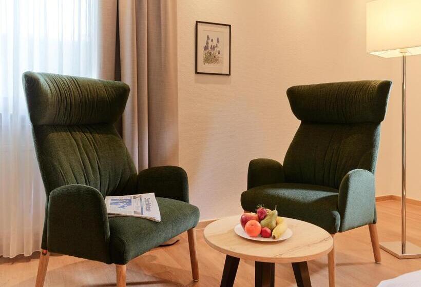 Номер Стандарт, Weis