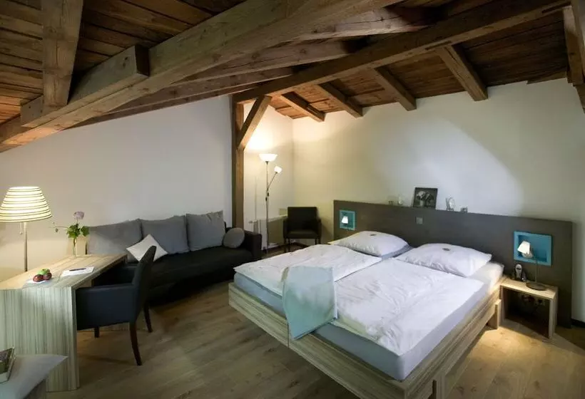 コンフォートルーム, Zur Klostermuhle