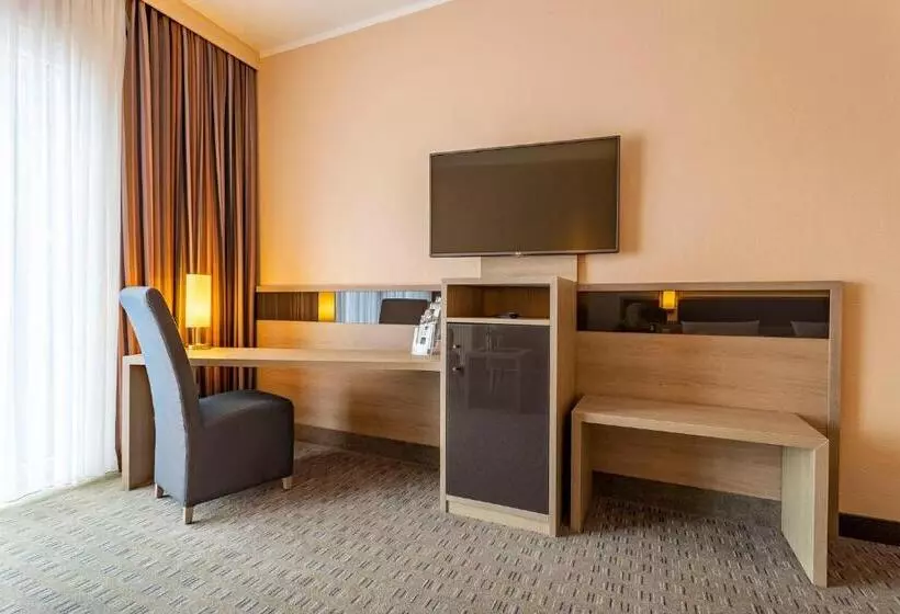 コンフォートルーム, Parkhotel Berghölzchen