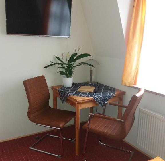 四人标准间, Gastehaus Loschwitz