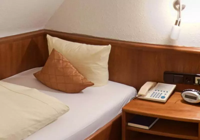 Quarto standart individual, Lamm