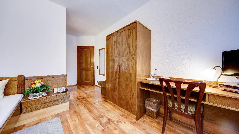 Quarto standart individual, Lamm