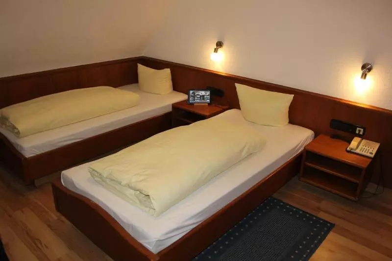 Quarto standard, Lamm