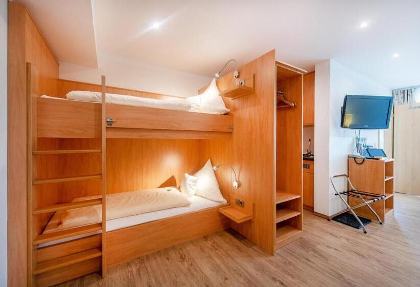 חדר משפחתי, Waldesblick, Hotel Restaurant