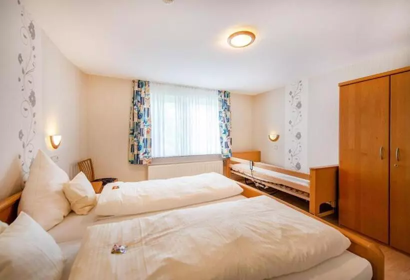 ３ベッドルームのコンフォートアパートメント, Waldesblick, Hotel Restaurant