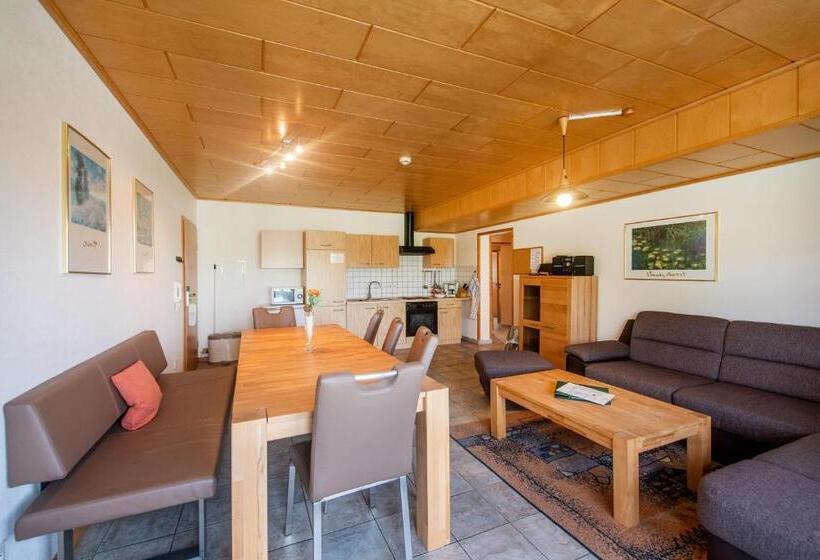 דירת שלושה חדרים, Waldesblick, Hotel Restaurant