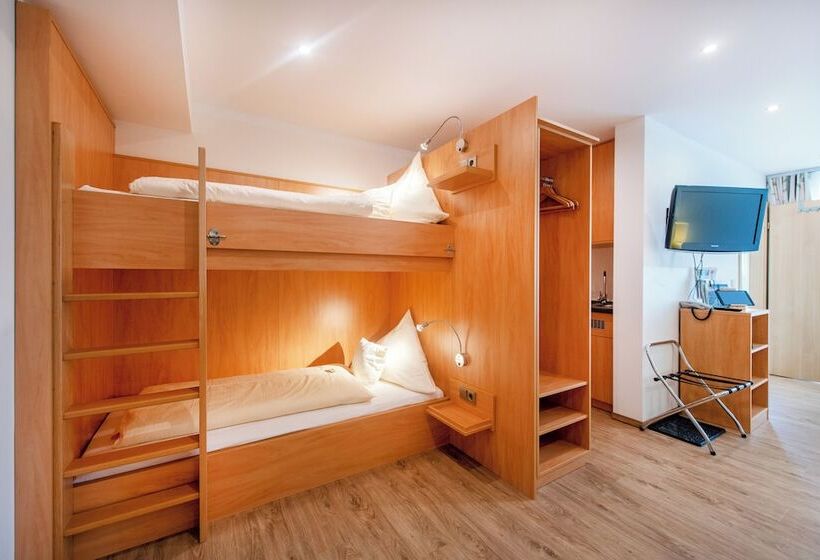 חדר משפחתי, Waldesblick, Hotel Restaurant