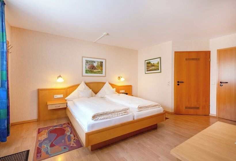 דירת נוחות 3 חדרים, Waldesblick, Hotel Restaurant