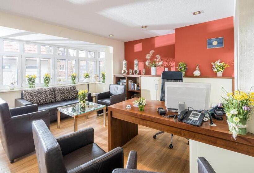 Люкс Комфорт, Suitenhotel Idyll Heckenrose