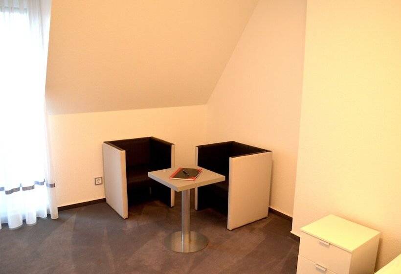 Номер Стандарт, Weber Hotel Mannheim