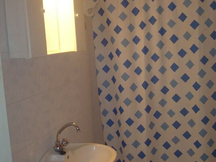 １ベッドルームアパートメント, Polyxenis Rooms