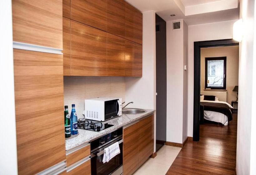 Семейные Апартаменты, Art Residence Apartments