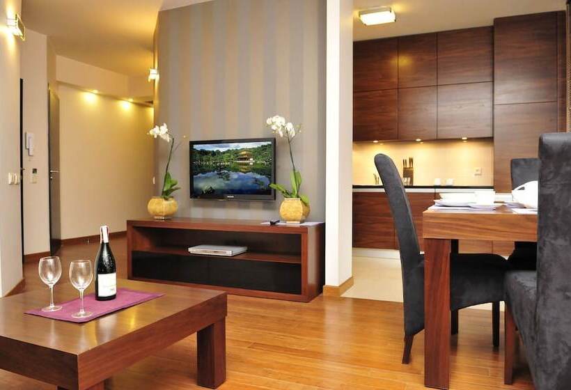 Апартаменты Классик 1 Спальня, Art Residence Apartments